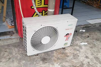 苏尼特右空调突然不制冷只吹自然风怎么办？